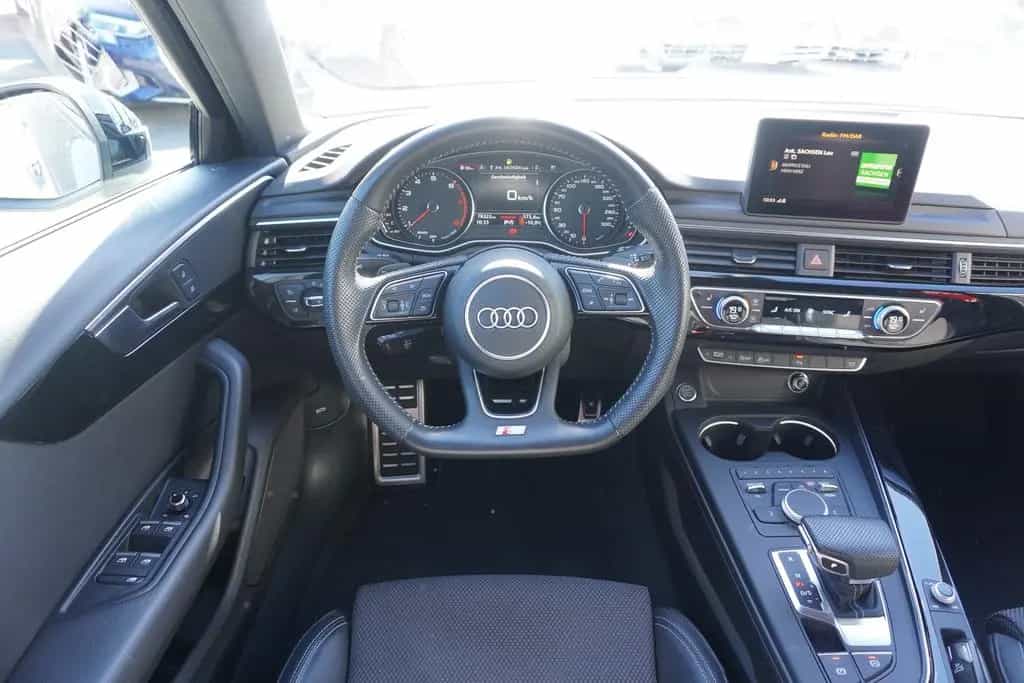 Audi A4 Avant 40 2.0 TFSI S-Line LED Navi PDC DAB 03/2019-photo-9