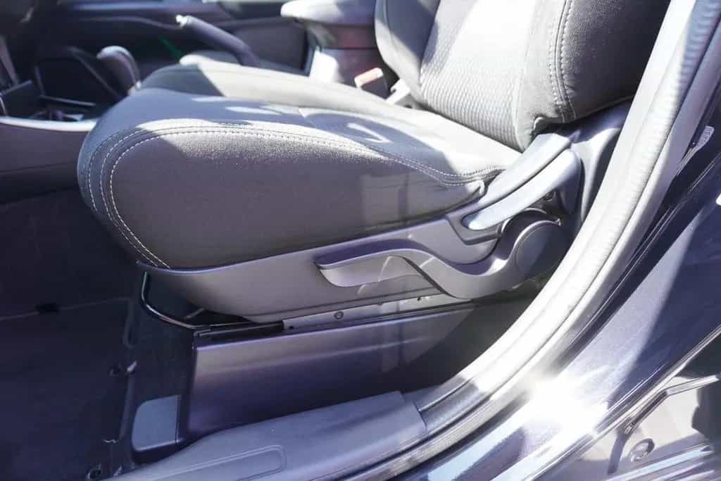 Mitsubishi Outlander 2.0 2WD Kamera Tempomat AHK PDC 06/2018-photo-11