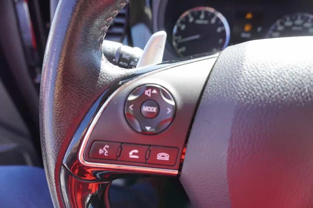 Mitsubishi Outlander 2.0 2WD Kamera Tempomat AHK PDC 06/2018-photo-23