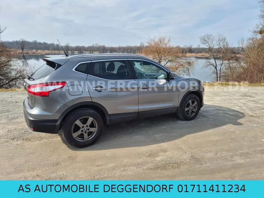 Nissan Qashqai N-Connecta-BITTE INSERAT GENAU LESEN 02/2017-photo-11