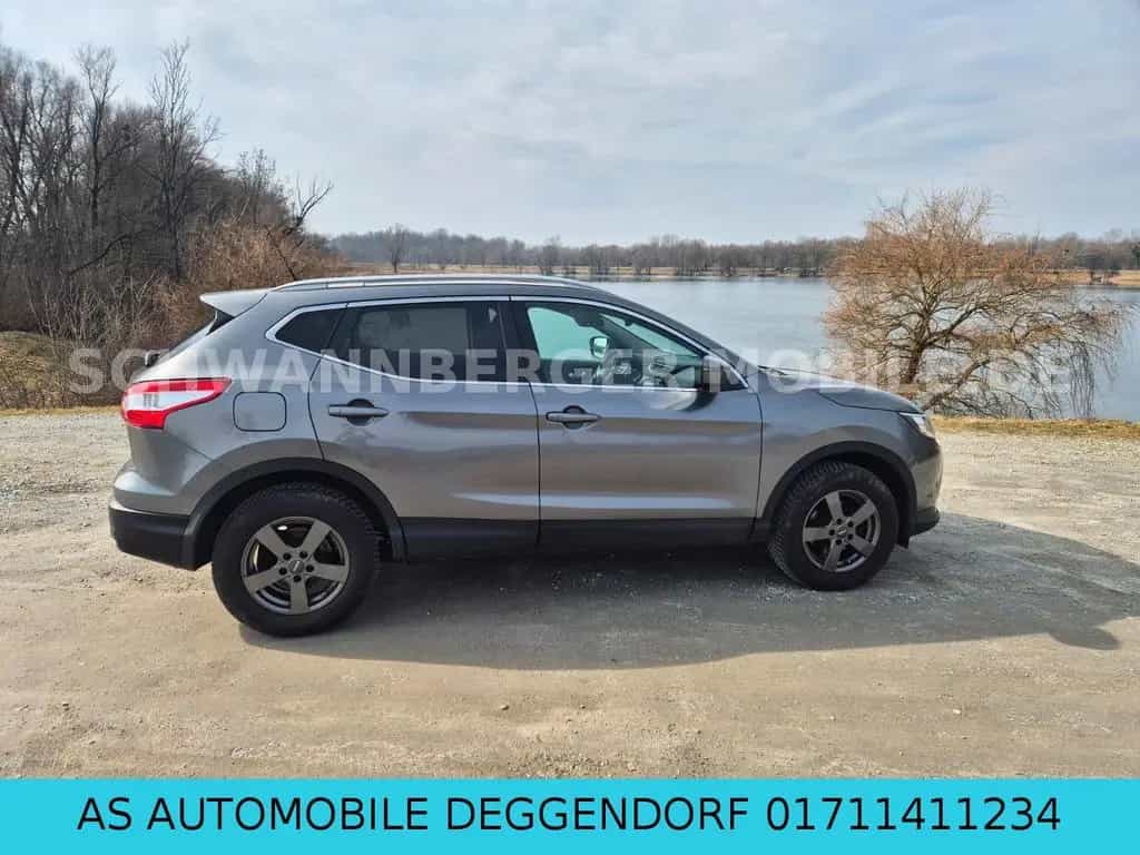 Nissan Qashqai N-Connecta-BITTE INSERAT GENAU LESEN 02/2017-photo-16