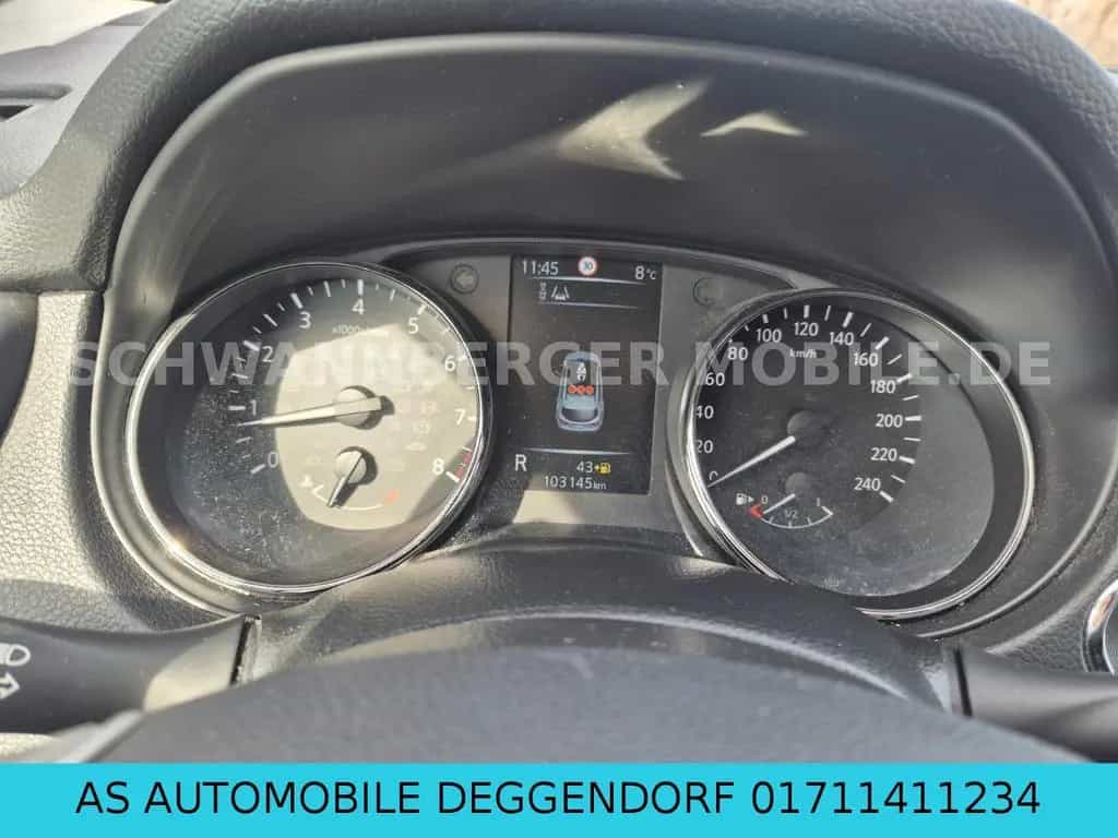 Nissan Qashqai N-Connecta-BITTE INSERAT GENAU LESEN 02/2017-photo-27