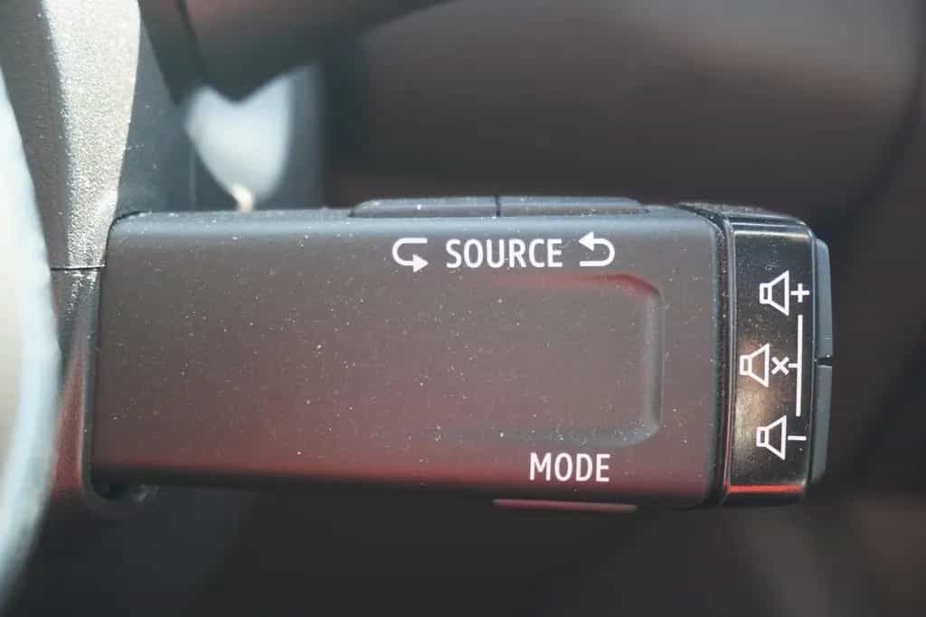 Renault Captur II 1.3 TCE Edition One EDC LED Navi 06/2020-photo-15