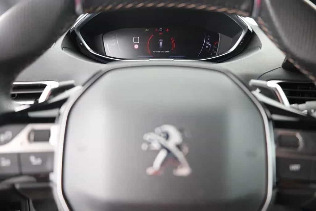 Peugeot 5008 GT 1.2 PureTech 130 Aut. LED ACC Navi Kamer 04/2024-photo-17