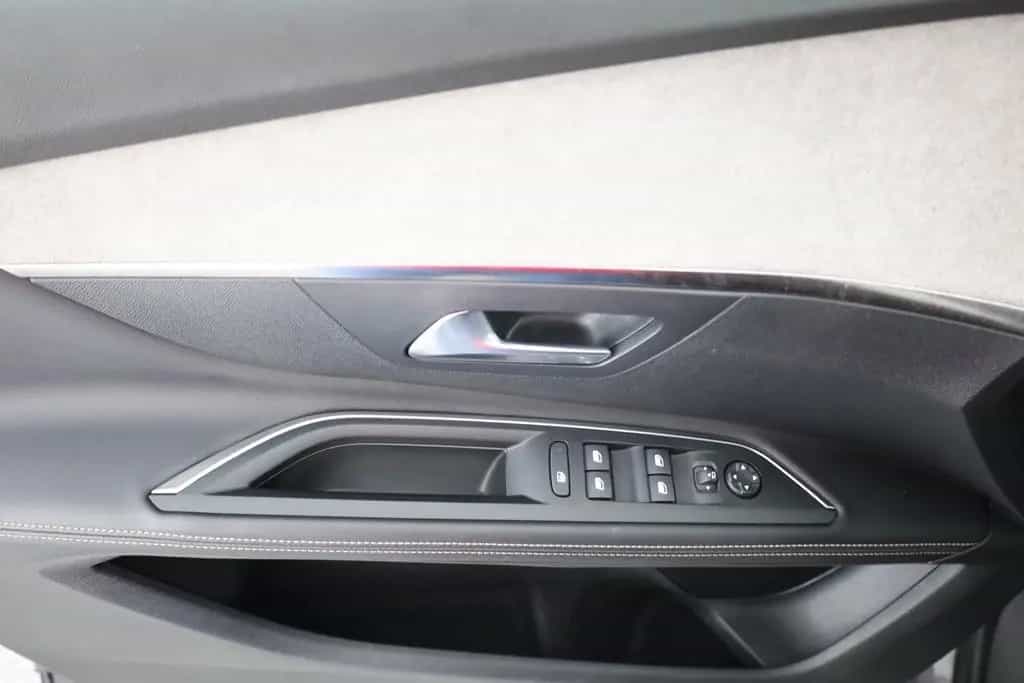 Peugeot 5008 GT 1.2 PureTech 130 Aut. LED ACC Navi Kamer 04/2024-photo-21