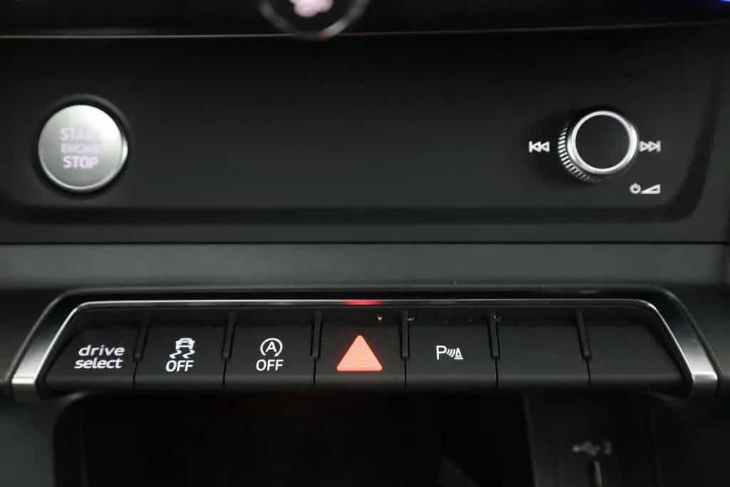 Audi Q3 35 1.5 TFSI S line LED Navi Virtual Cockpit 11/2018-photo-12
