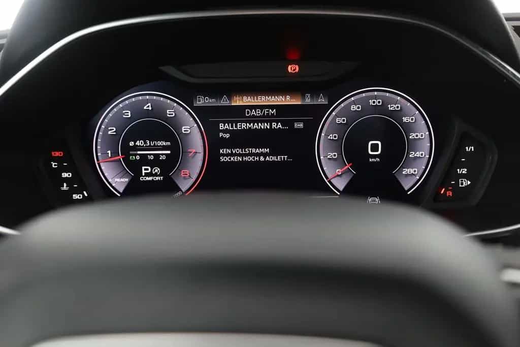 Audi Q3 35 1.5 TFSI S line LED Navi Virtual Cockpit 11/2018-photo-18