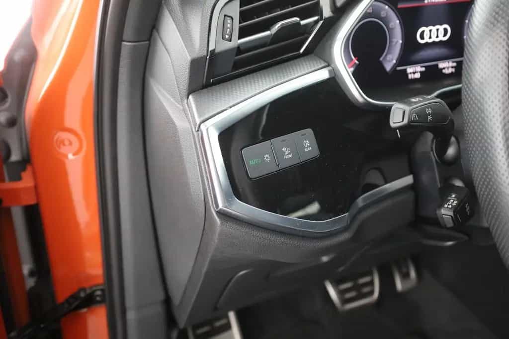 Audi Q3 35 1.5 TFSI S line LED Navi Virtual Cockpit 11/2018-photo-21