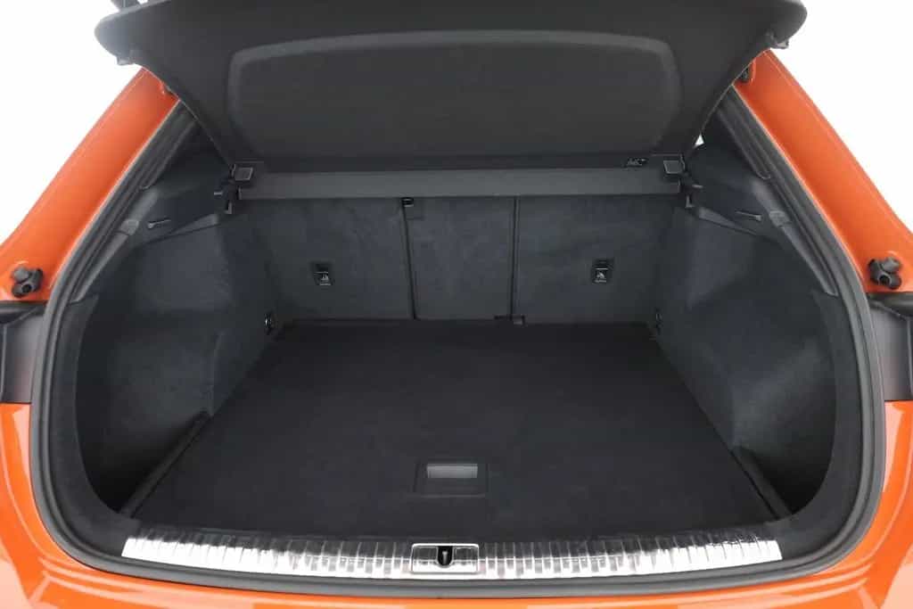 Audi Q3 35 1.5 TFSI S line LED Navi Virtual Cockpit 11/2018-photo-26