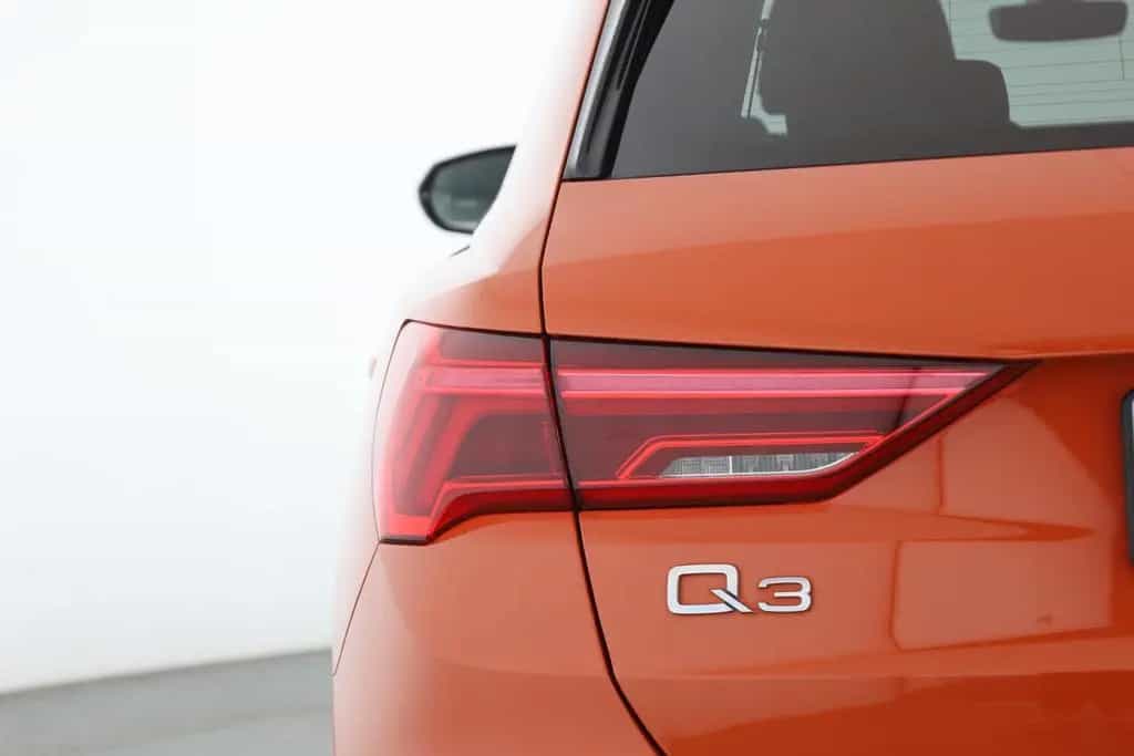 Audi Q3 35 1.5 TFSI S line LED Navi Virtual Cockpit 11/2018-photo-31