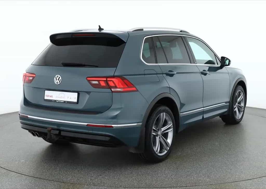 Volkswagen Tiguan 1.5 TSI DSG R-Line LED Navi Kamera AHK 05/2020-photo-4