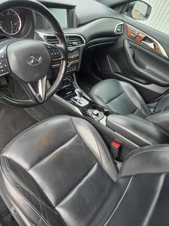 Infiniti Q30 2.2d DCT AWD Premium Premium 06/2016-photo-6