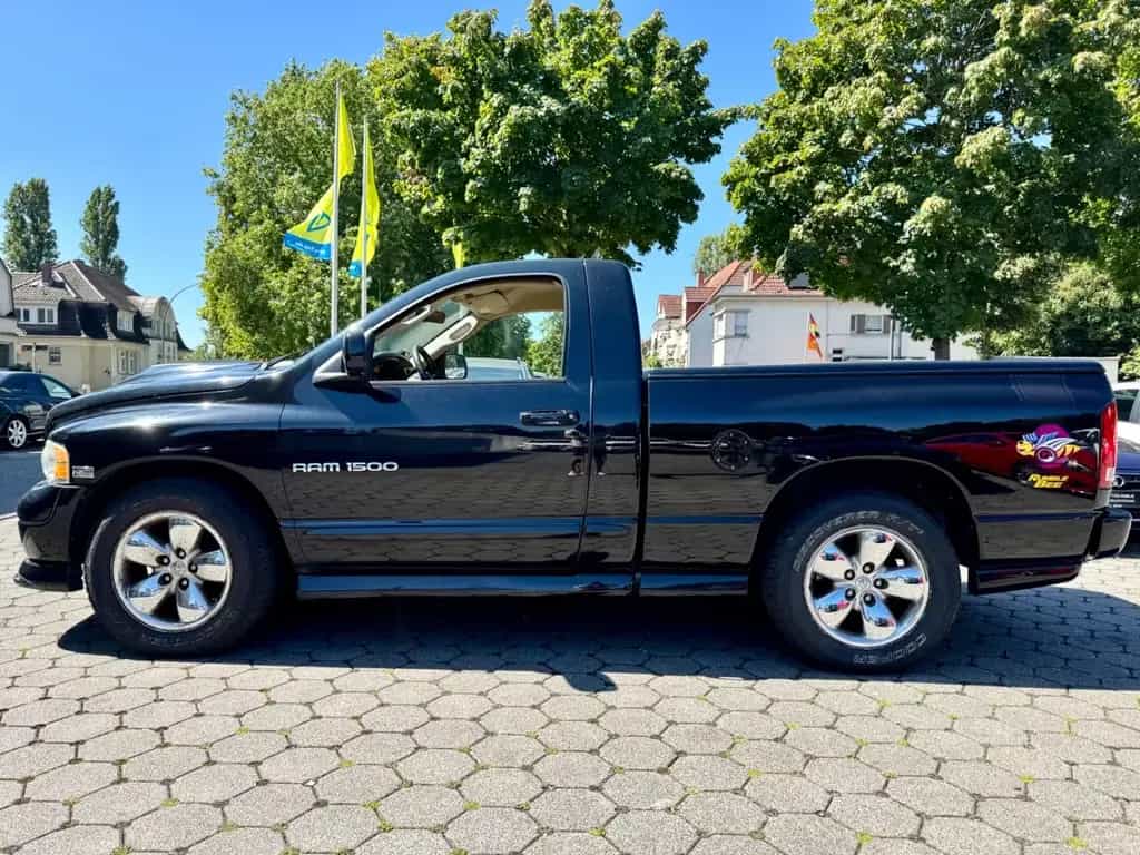 Dodge RAM 5,7 V8 Hemi *Rumble Bee*LPG+AHK+Leder*HU neu 01/2004-photo-10