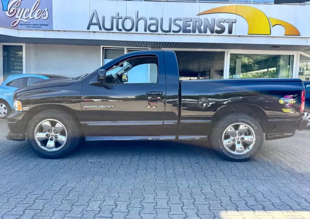 Dodge RAM 5,7 V8 Hemi *Rumble Bee*LPG+AHK+Leder*HU neu 01/2004-photo-8