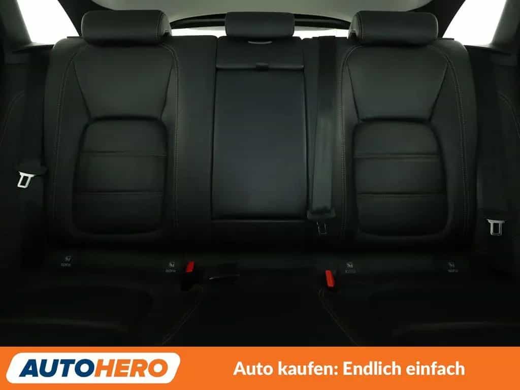 Jaguar F-Pace 20d Prestige AWD Aut.*NAV*XENON*ACC*CAM* 10/2016-photo-14