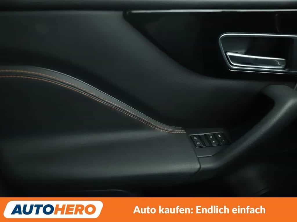 Jaguar F-Pace 20d Prestige AWD Aut.*NAV*XENON*ACC*CAM* 10/2016-photo-24