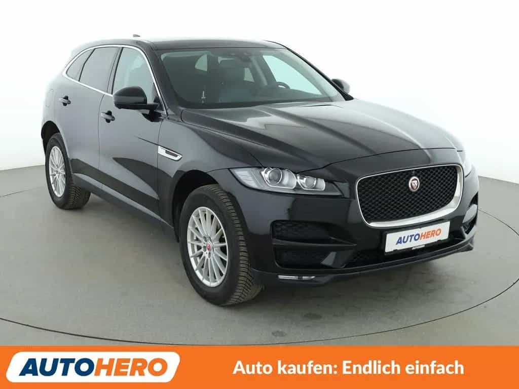 Jaguar F-Pace 20d Prestige AWD Aut.*NAV*XENON*ACC*CAM* 10/2016-photo-6