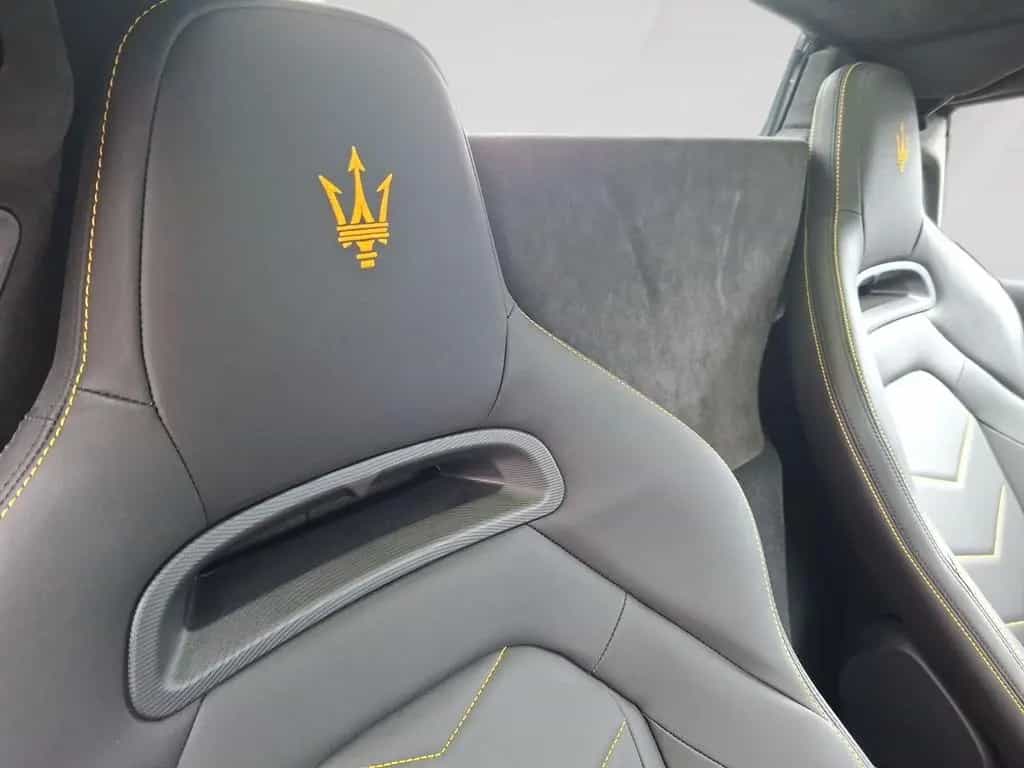 Maserati MC20 Cielo 08/2023-photo-8