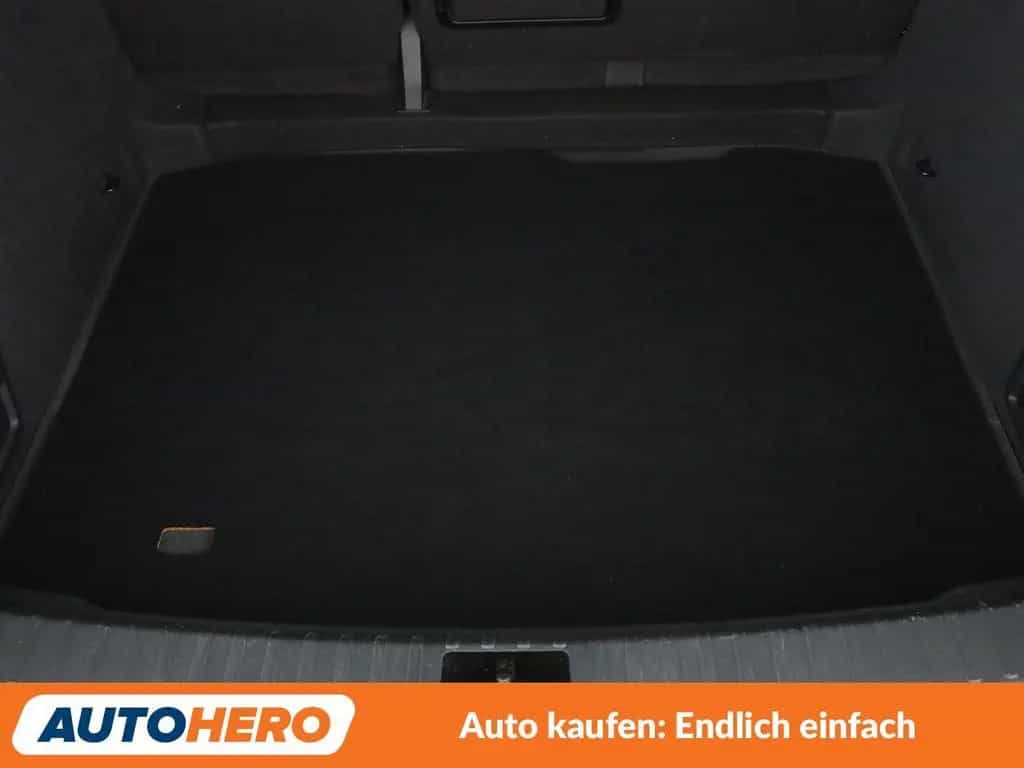 Skoda Karoq 1.5 TSI ACT Style Aut.*NAV*ACC*CAM*PDC* 02/2019-photo-17