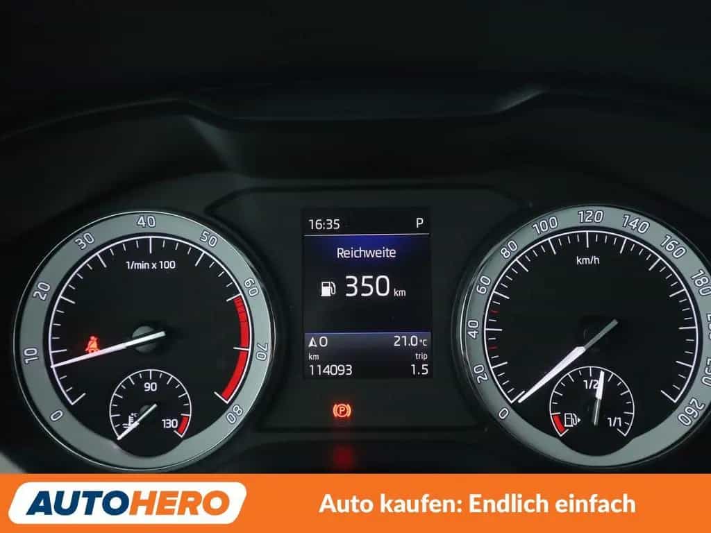 Skoda Karoq 1.5 TSI ACT Style Aut.*NAV*ACC*CAM*PDC* 02/2019-photo-19