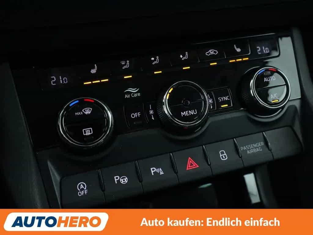 Skoda Karoq 1.5 TSI ACT Style Aut.*NAV*ACC*CAM*PDC* 02/2019-photo-24