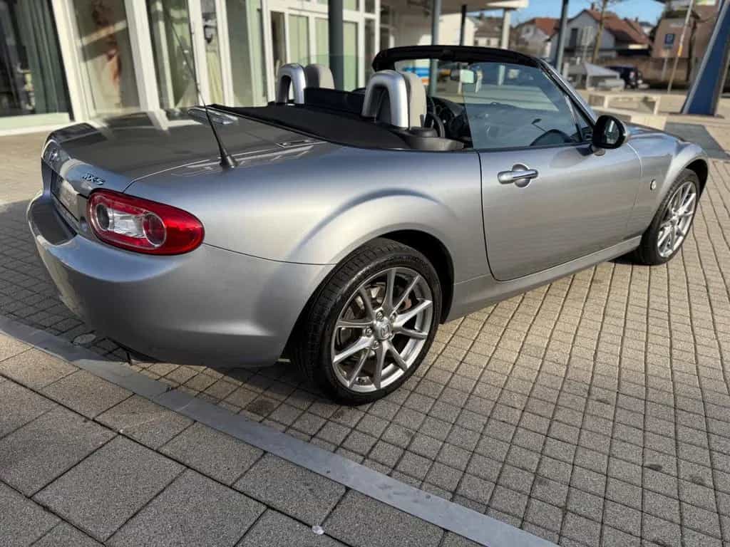 Mazda MX-5 1.8 Kaminari, Leder, TüV 03.2027... 03/2012-photo-13
