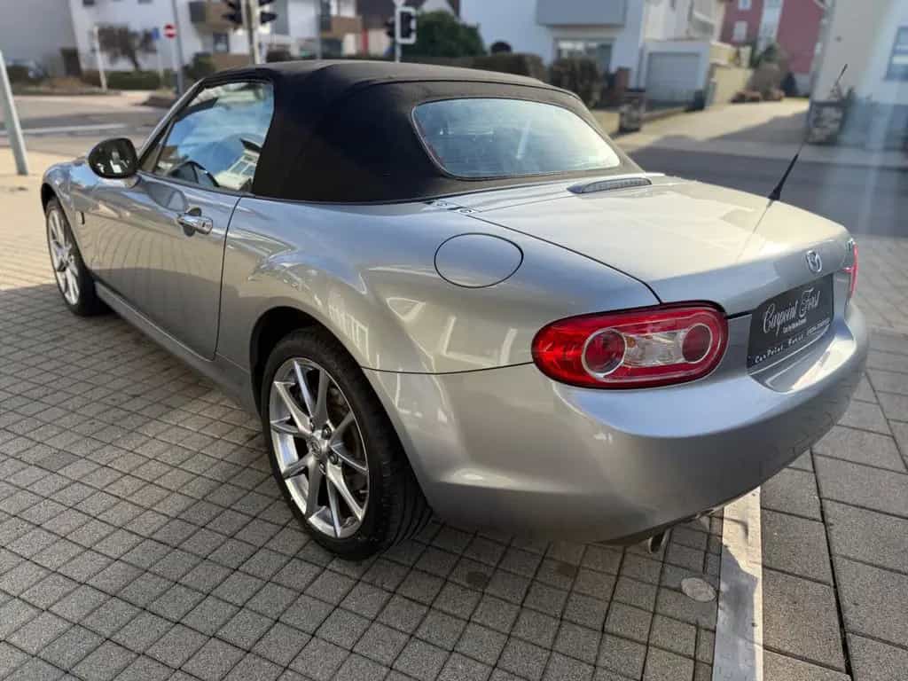 Mazda MX-5 1.8 Kaminari, Leder, TüV 03.2027... 03/2012-photo-19