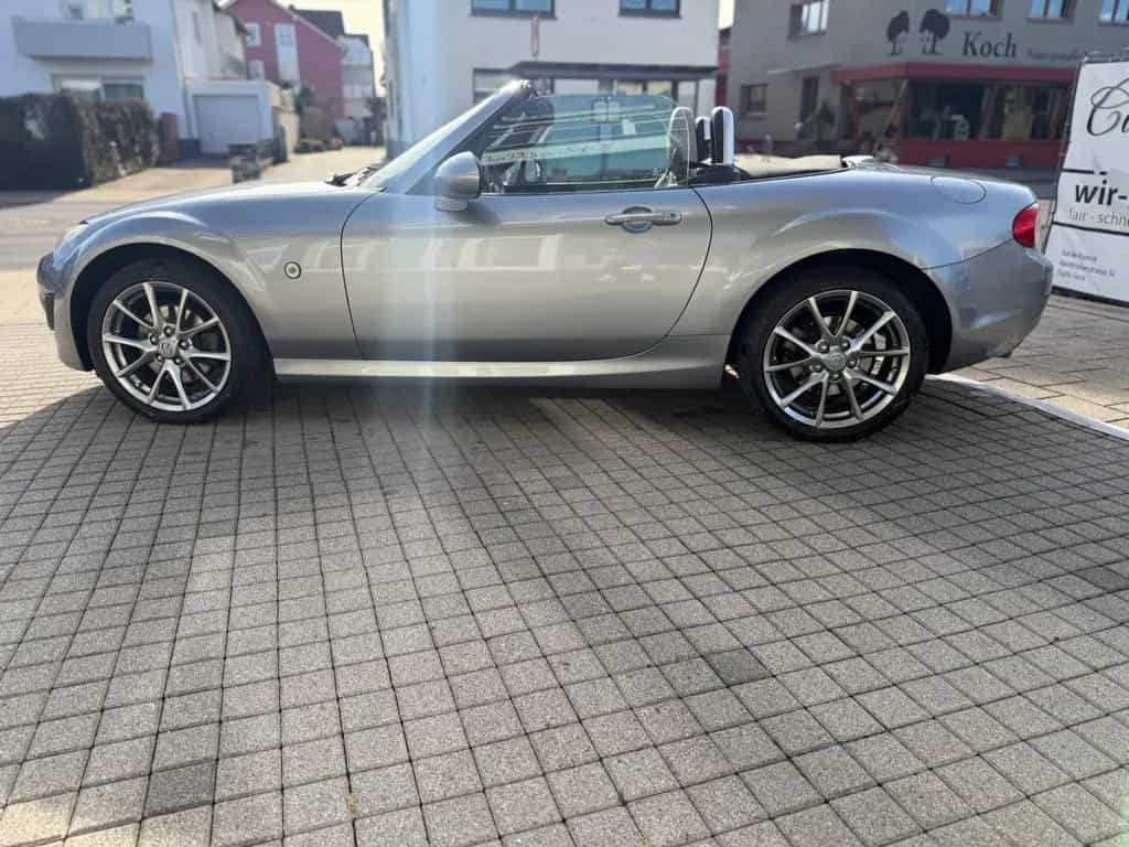 Mazda MX-5 1.8 Kaminari, Leder, TüV 03.2027... 03/2012-photo-8