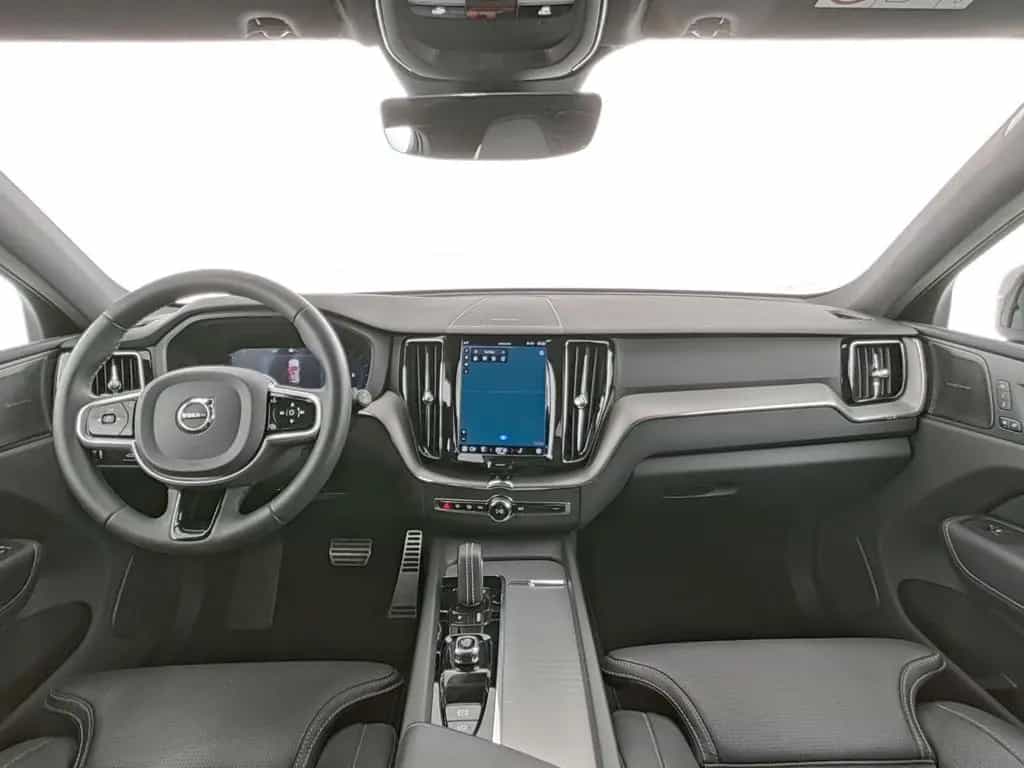 Volvo XC60 R Design AHK|ACC|Kessy|Kamera|LED|Navi|SHZ 02/2022-photo-14