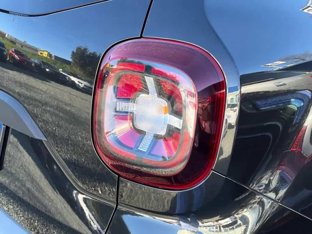 Dacia Duster 1.2 TCe Comfort 4WD AHK+Navi+Kamera+Winte 04/2018-photo-5