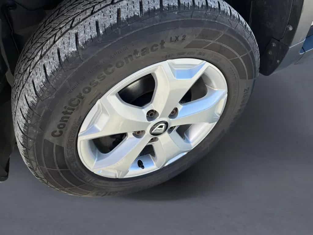 Dacia Duster 1.2 TCe Comfort 4WD AHK+Navi+Kamera+Winte 04/2018-photo-7