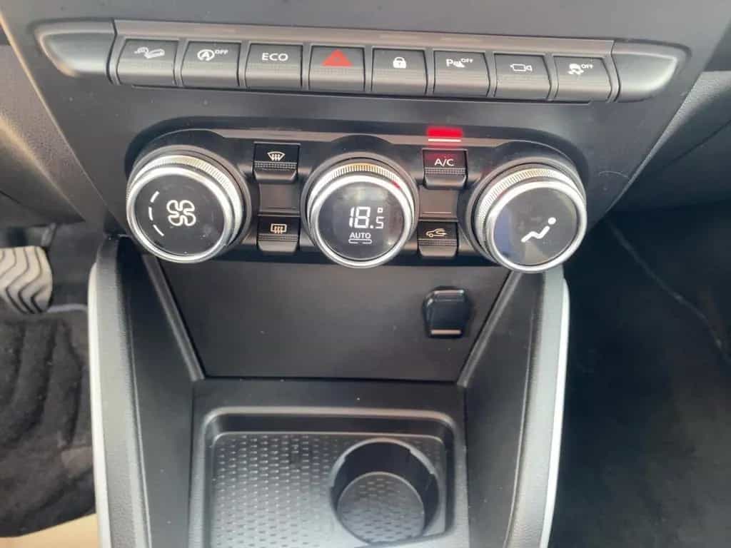 Dacia Duster II 1.3 TCe 150 GPF Celebration CAM*LED*LM 06/2021-photo-15