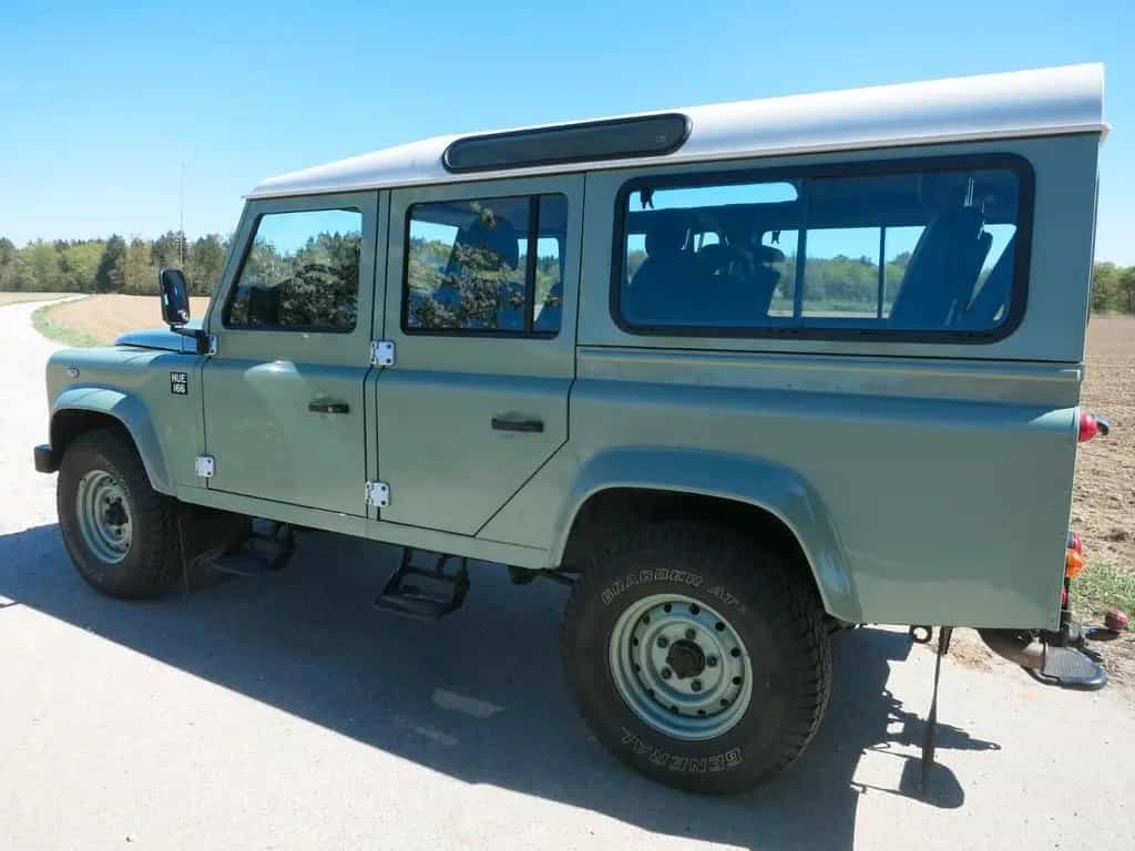 Land Rover Defender 110 Heritage 12/2015-photo-4