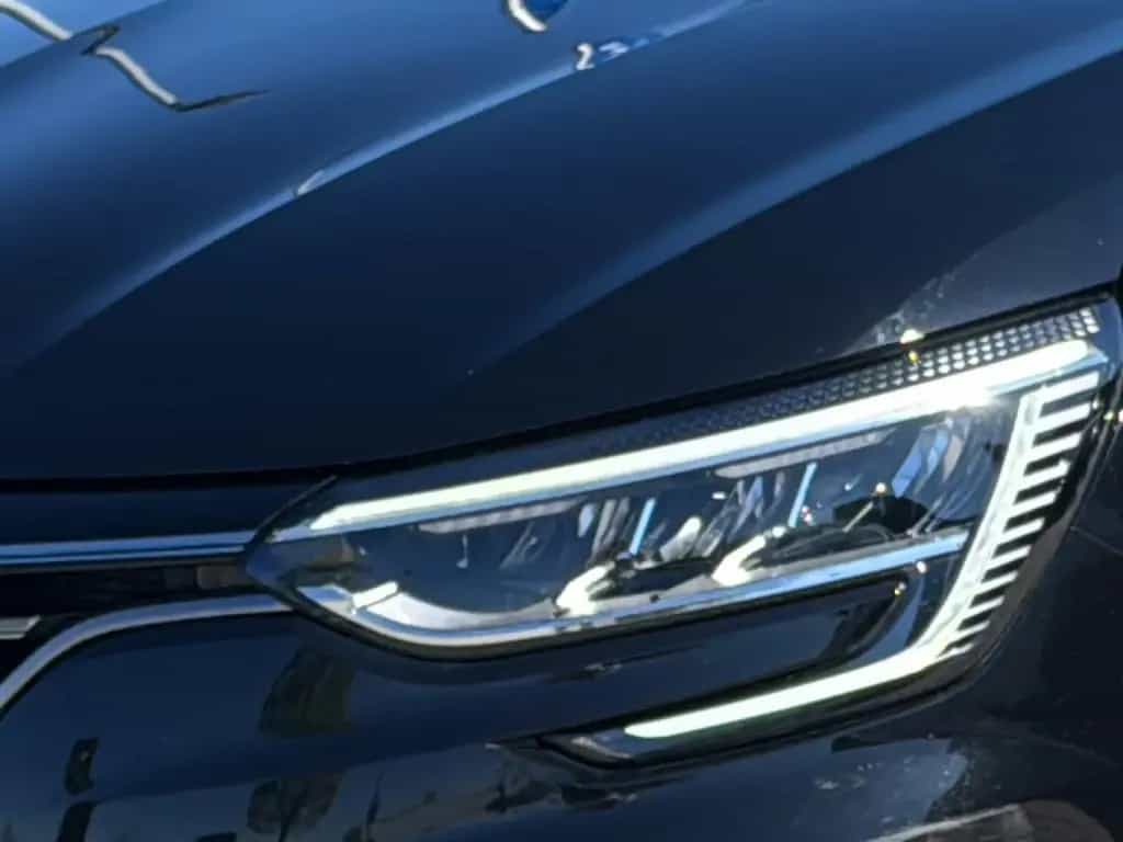 Renault Megane IV Lim. 140PS Business Edition LED KAMERA 05/2022-photo-4