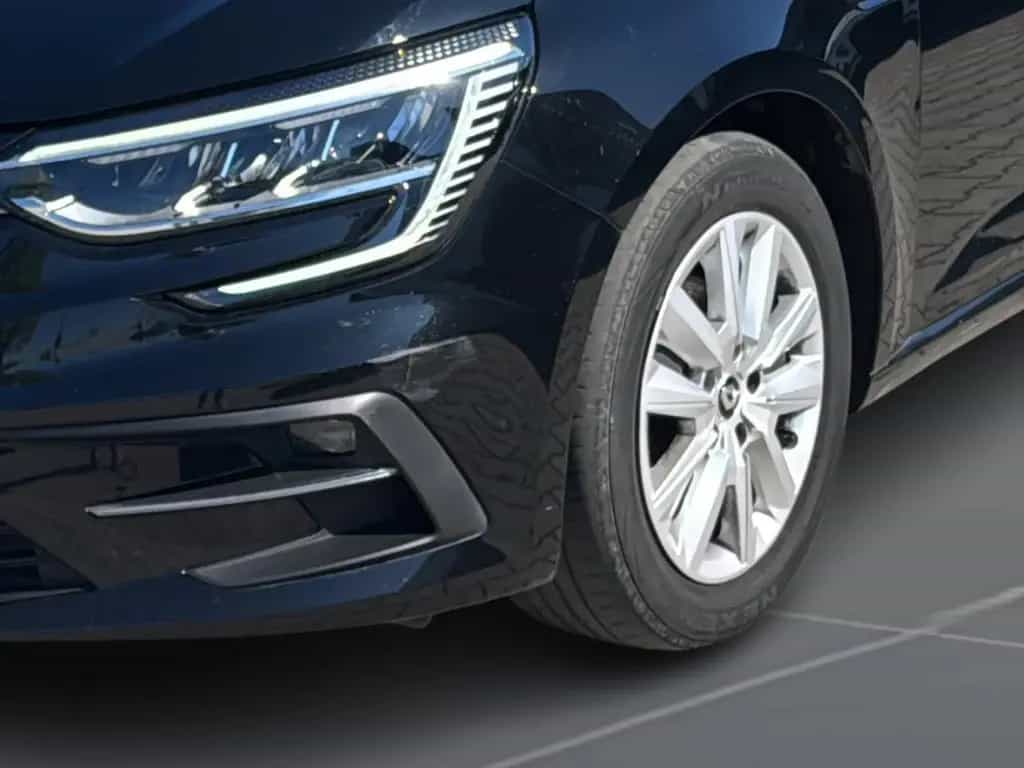 Renault Megane IV Lim. 140PS Business Edition LED KAMERA 05/2022-photo-5
