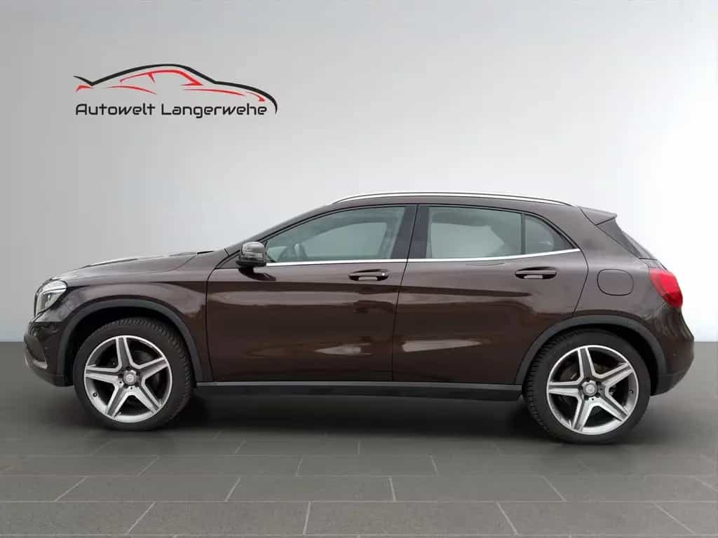Mercedes-Benz GLA 200 *Urban*Navi*PDC*SHZ*Xenon*8-Fach*2.Hand* 07/2016-photo-5