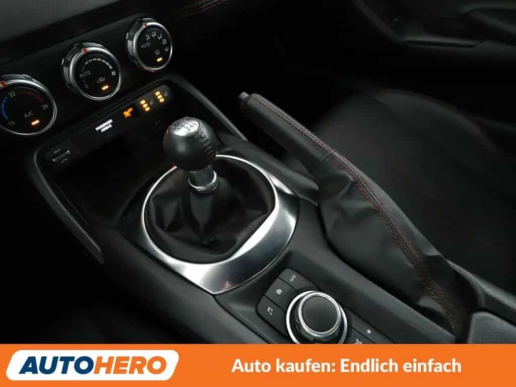 Mazda MX-5 1.5 Sports-Line RF *NAV*MATRIX*TEMP*PDC*SHZ 07/2018-photo-19