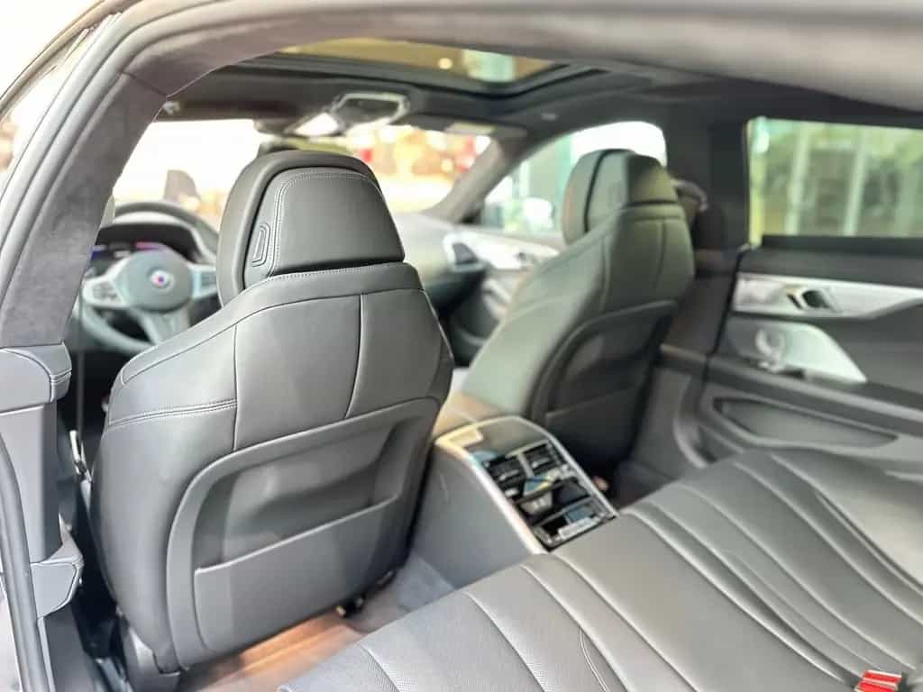 ALPINA B8 Biturbo Gran Coupe Laserlicht WLAN Panorama 10/2024-photo-15