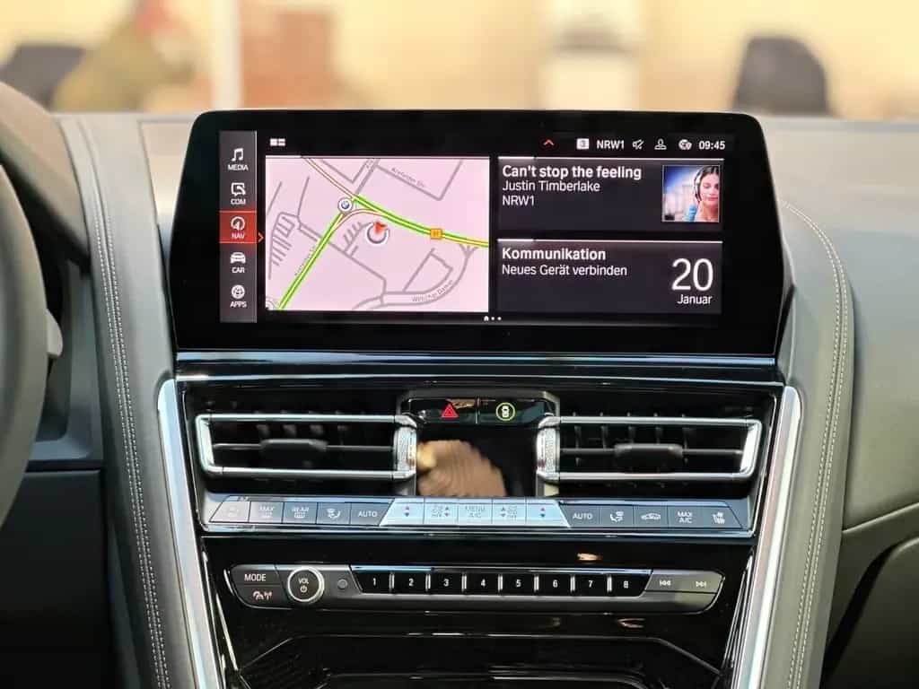 ALPINA B8 Biturbo Gran Coupe Laserlicht WLAN Panorama 10/2024-photo-18