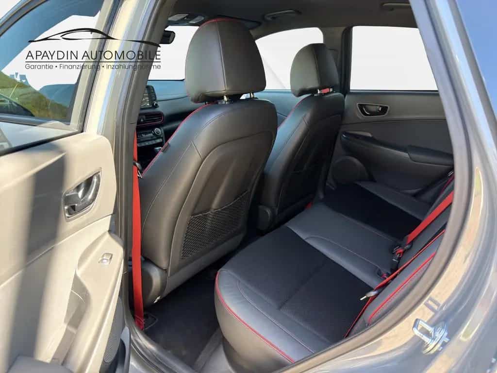 Hyundai KONA Style 2WD 1.6 TGDI Aut. NAVI/LHZ/SHZ/1.HAND 09/2019-photo-17