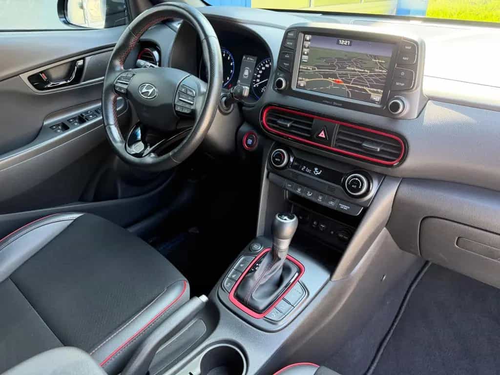 Hyundai KONA Style 2WD 1.6 TGDI Aut. NAVI/LHZ/SHZ/1.HAND 09/2019-photo-39