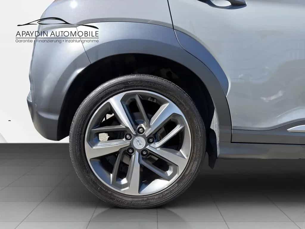 Hyundai KONA Style 2WD 1.6 TGDI Aut. NAVI/LHZ/SHZ/1.HAND 09/2019-photo-9