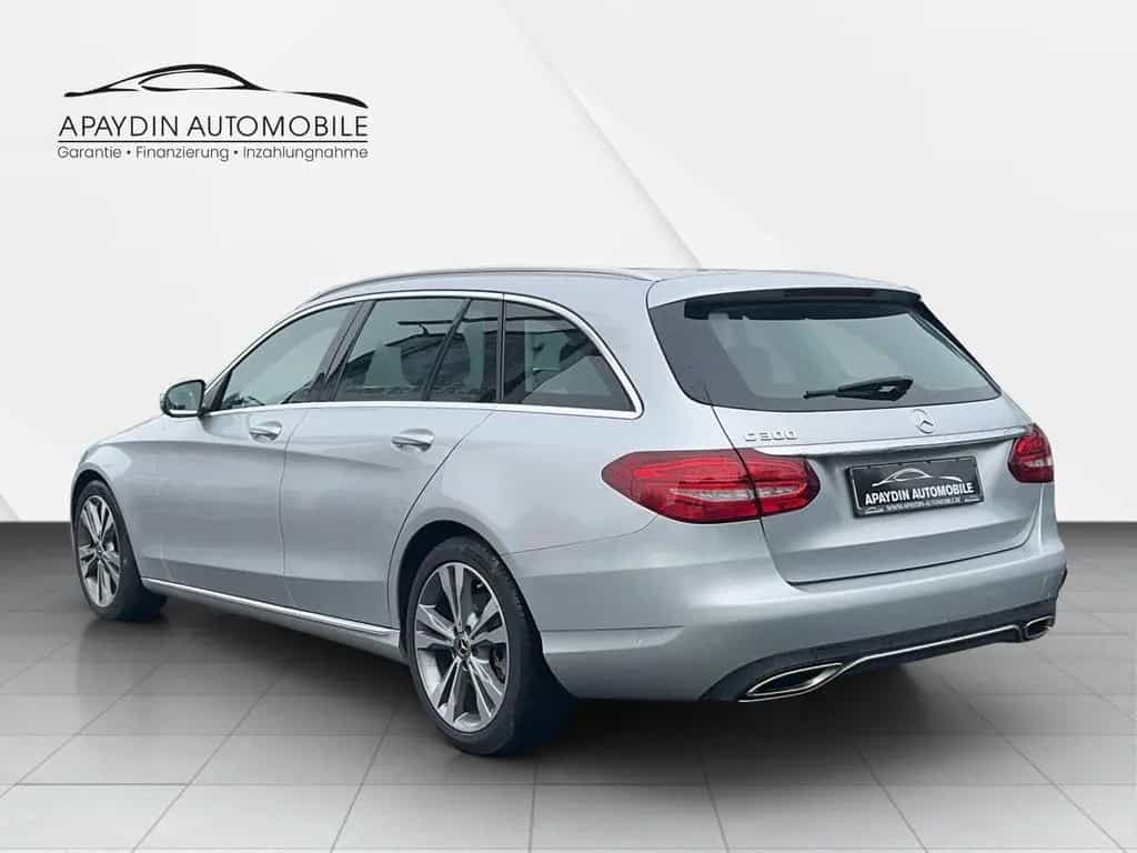 Mercedes-Benz C-Class 300 T Avantgarde 9G/LED/NAVI/TOTWASS./eHECK 06/2018-photo-2