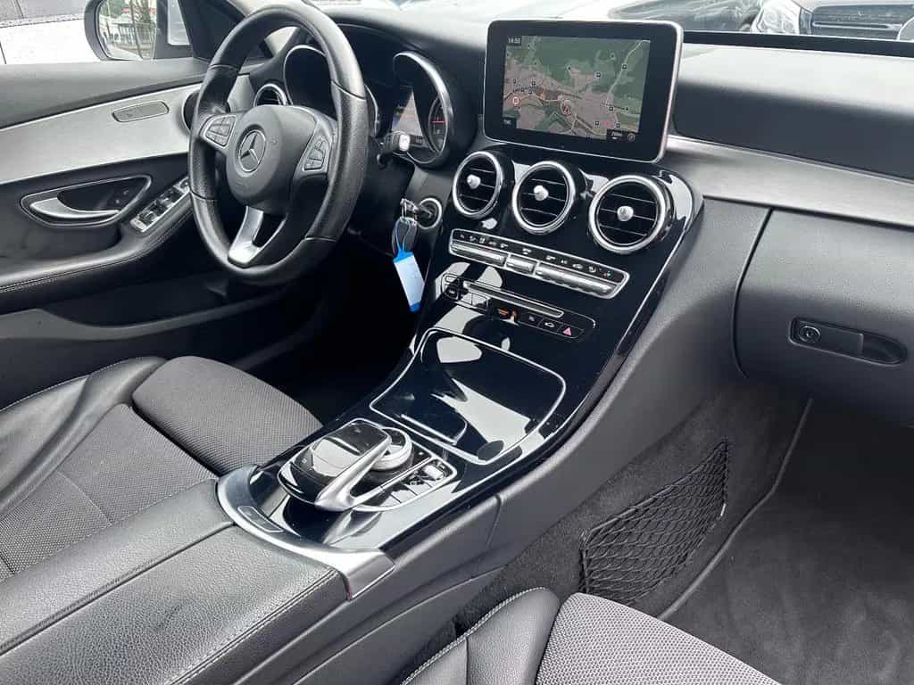Mercedes-Benz C-Class 300 T Avantgarde 9G/LED/NAVI/TOTWASS./eHECK 06/2018-photo-22