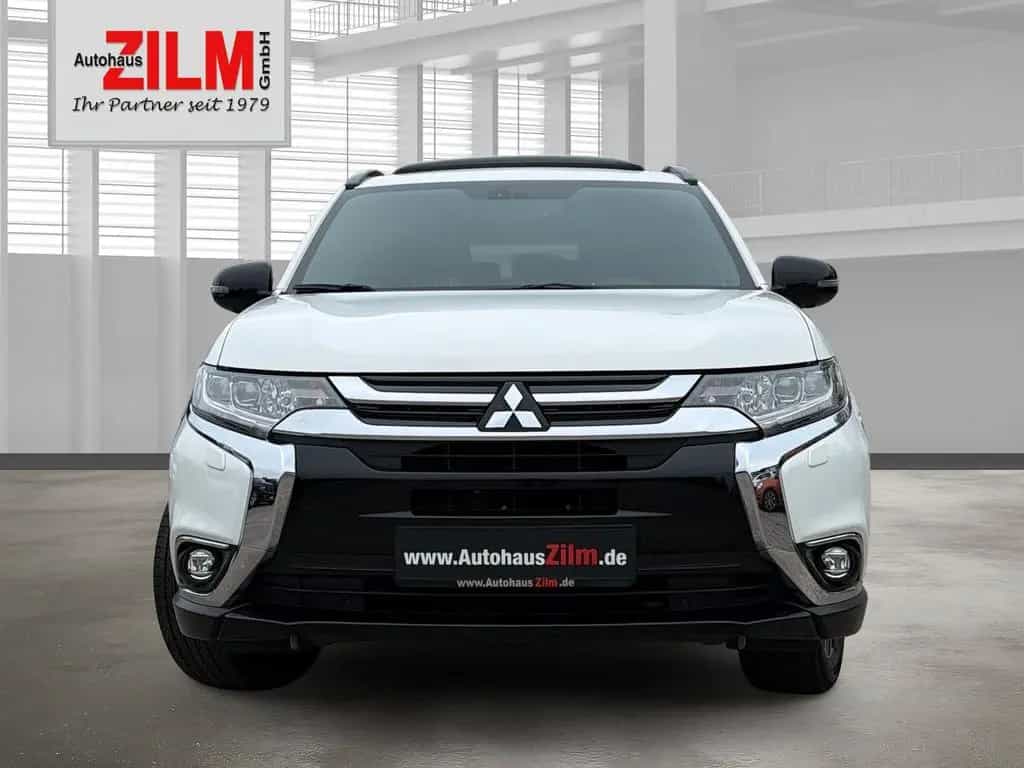 Mitsubishi Outlander Edition+ Black 2WD, CVT, AHK, 7-Sitzer 07/2018-photo-9