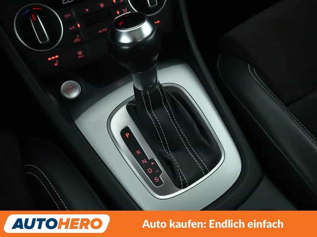 Audi Q3 2.0 TDI quattro Sport Aut.*NAVI*LED*TEMPO*PLA 08/2015-photo-26