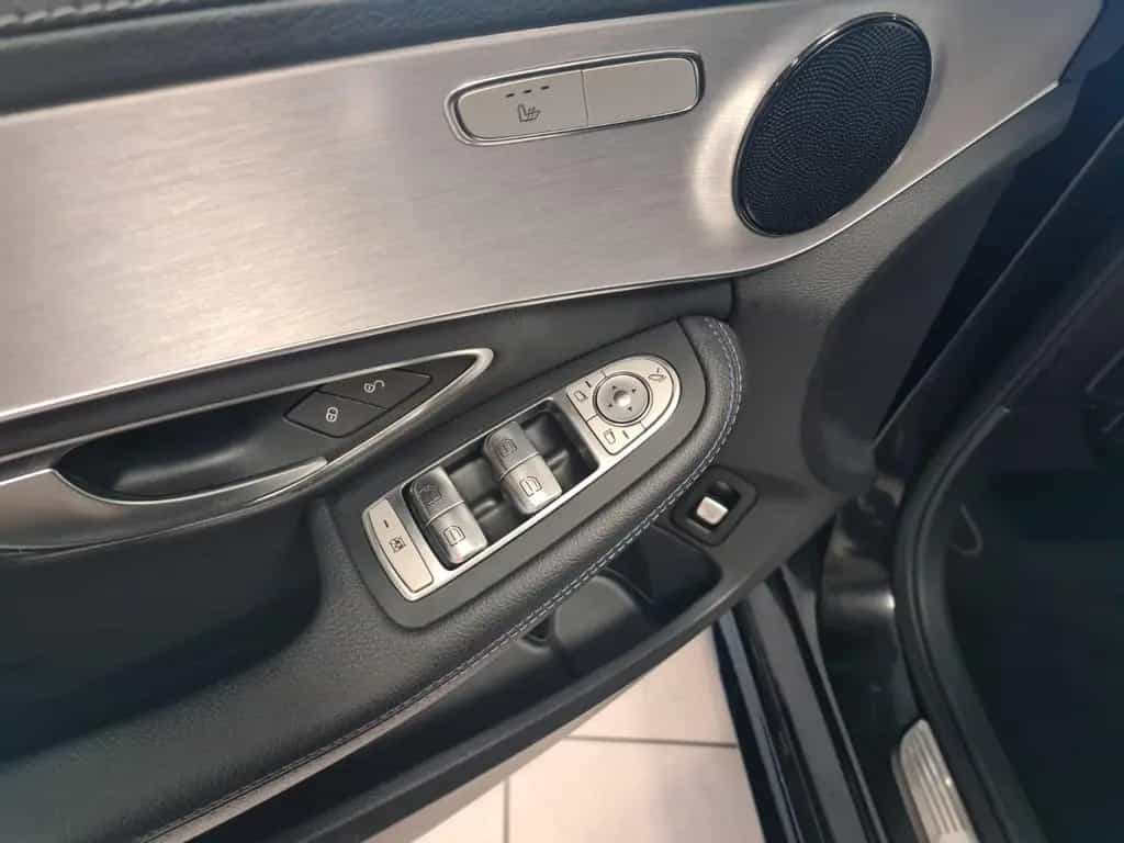 Mercedes-Benz C-Class 200 NIGHT EDITION / KAMERA / GEPFLEGT 03/2020-photo-12