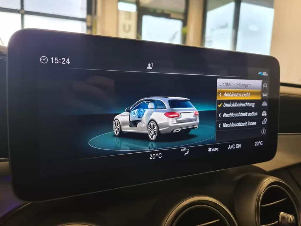 Mercedes-Benz C-Class 200 NIGHT EDITION / KAMERA / GEPFLEGT 03/2020-photo-27