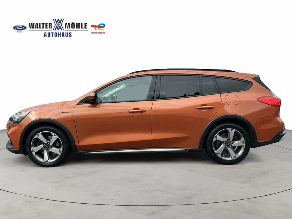 Ford Focus Turnier Active *AHK/ LED/ ACC* 05/2019-photo-2