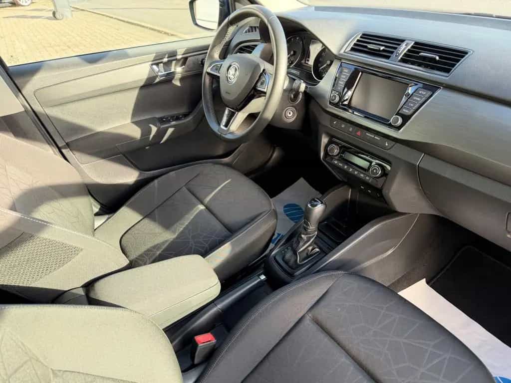 Skoda Fabia Clever AUTOMATIK/KLIMA/NAVI/1HAND 02/2018-photo-23